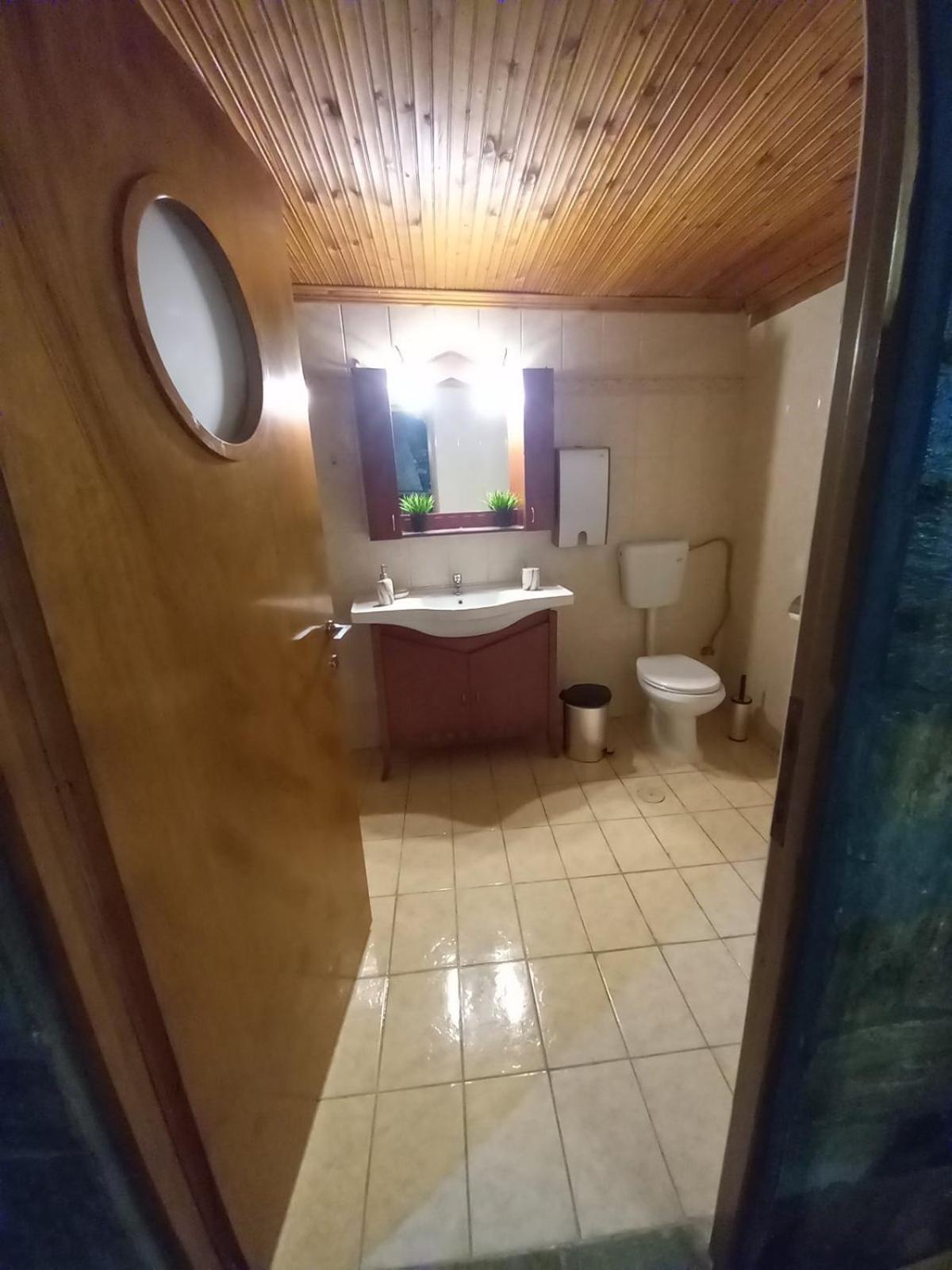 Villa Loutra Mountain Nature Aridaia
